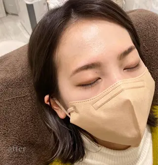 マツエク・マツパ アイブロウ Cheri所属・きし かりんの眉毛・アイブロウイメージ