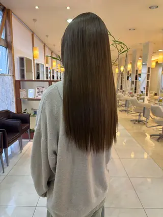 カラー 💖🐇板倉 百花🐇💖のヘアスタイル