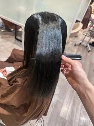 セミロング アースセンター南所属・センター南 大引　優のヘアスタイル