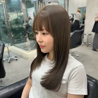 セミロング カラー Misora/ボブ/ レイヤー/艶カラーのヘアスタイル