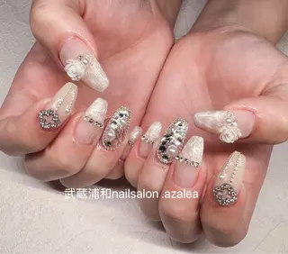 ネイル R inのネイルデザイン