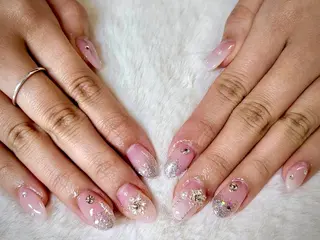 ネイル Epokku ネイルサロンのネイルデザイン