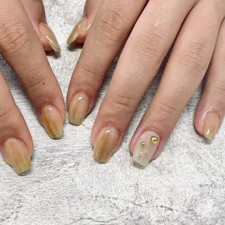 ネイル ニュアンス🌿‬ Aivy./アイビーのネイルデザイン