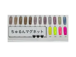 ネイル 加藤 千鈴のネイルデザイン