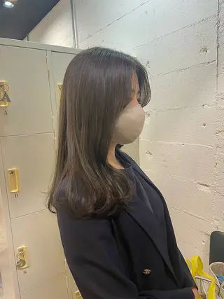 セミロング カラー ヘアアレンジ 🎀ダブルカラーレイ ヤーyuuri🎀のヘアスタイル