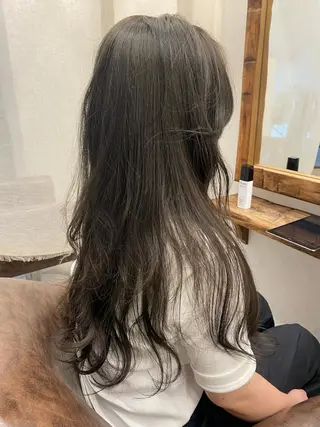 ロング sea's所属・ヒラカホ/矢場町/ ブリーチ/似合わせのヘアスタイル