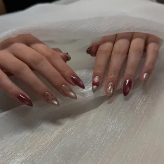 ネイル Nailsalon Ka pilina所属・Kapilina🌺 MOMOのネイルデザイン