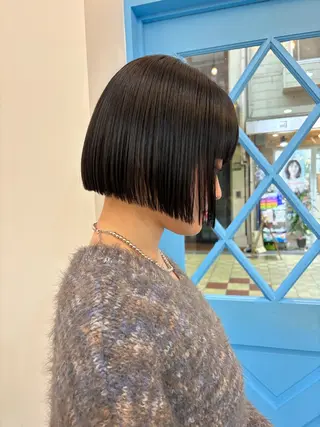 ショート ボブ／ミニボブ／ akaneのヘアスタイル