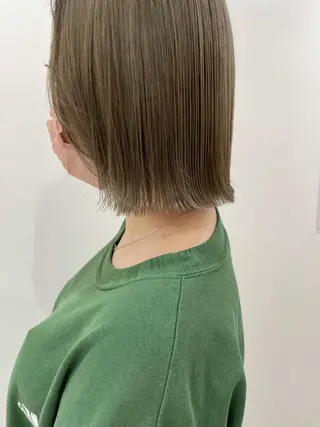 ショート カラー akane .のヘアスタイル