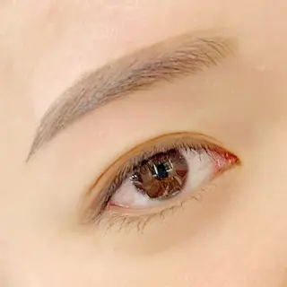 アイブロウ YOSHIDA 🐰桜木町店のマツエク・マツパデザイン