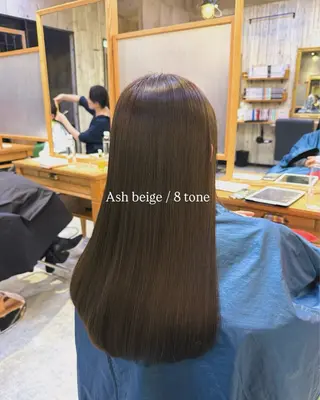 ロング カラー soft beige naoki.のヘアスタイル