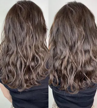 セミロング カラー _WHITE 高槻のヘアスタイル