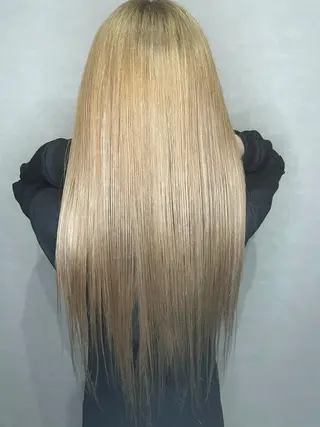 ロング カラー レイヤーカット匠 イソザキノリユキのヘアスタイル