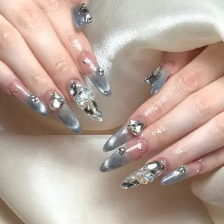 ネイル Maggie Nail🦩のネイルデザイン
