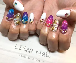 ネイル Li'leaNail AINAのネイルデザイン