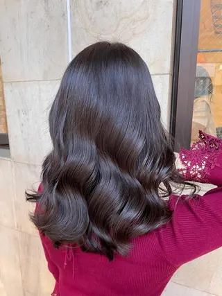 ミディアム カラー ミヤザキ タクトのヘアスタイル