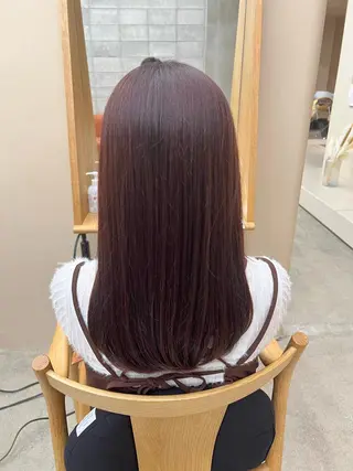 カラー kento レイヤーカットのヘアスタイル