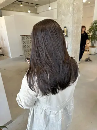 ロング カイリ /レイヤーカットのヘアスタイル