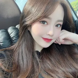 ロング カラー オリーブカラー 特化　　kaiのヘアスタイル