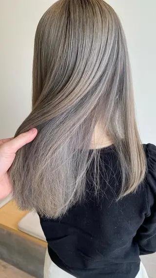 ロング 樋口 雄稀のヘアスタイル