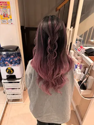 セミロング カラー ヘアアレンジ 🔥ハイトーンカラー ギャルNAOKI🔥のヘアスタイル