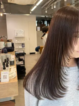 セミロング clam. yuu🦩のヘアスタイル