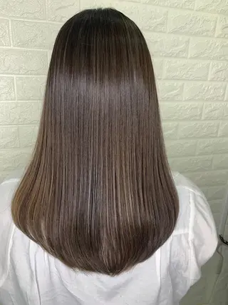 セミロング パーマ LAS 代表 ナガカワ コウヘイのヘアスタイル