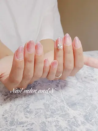 ネイル and Nのネイルデザイン
