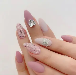 ネイル Queen’s 歌舞伎町店のネイルデザイン