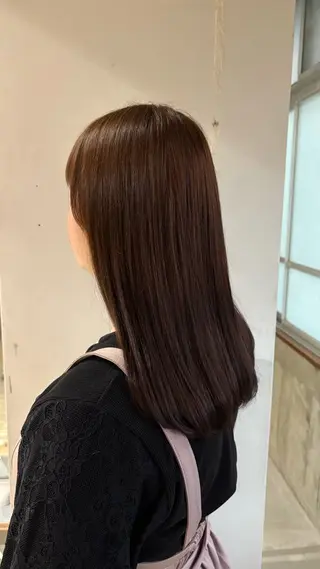 セミロング 安藤 まりのヘアスタイル