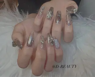 ネイル D-BEAUTY Nailsalonのネイルデザイン