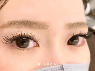 BIANCA/上大岡 /YUKARI/束感のマツエク・マツパデザイン