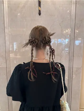 ロング ヘアアレンジ しみず さくら🌸のヘアスタイル