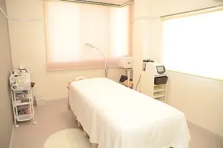 privatesalon シュシュ所属・シュシュ リラク&アイサロンのマツエク・マツパデザイン