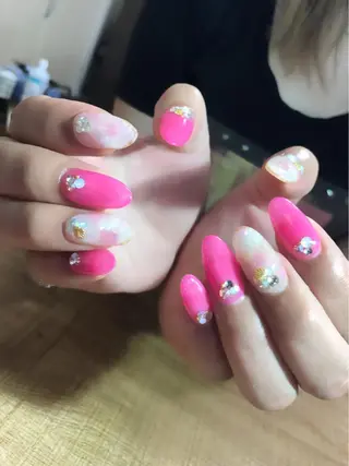 ロング ネイル ツメトマツゲ .のネイルデザイン