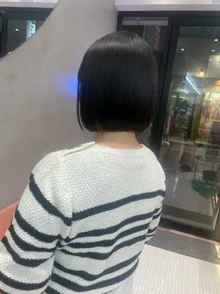 ショート Misaki /ボブ/縮毛矯正のヘアスタイル