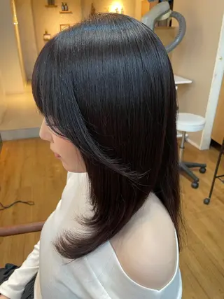 ロング カラー wakana／ カット／ハイライトのヘアスタイル