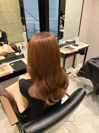 ロング ブラウン/盛れる 顔周り/髪質改善のヘアスタイル