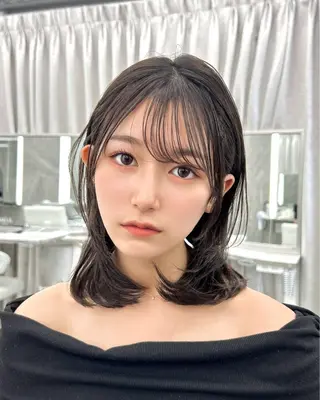 ミディアム 韓国顔まわり/前髪 /レイヤー/いつきのヘアスタイル