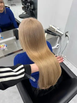 ロング カラー 透明感/ 艶ハイトーン/梨桜のヘアスタイル