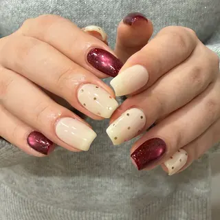 ネイル NINE_ AKARIのネイルデザイン