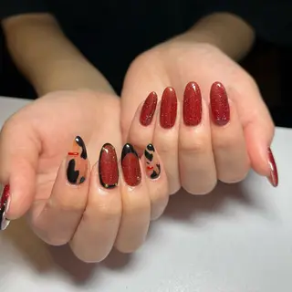 ミディアム watabe .のネイルデザイン