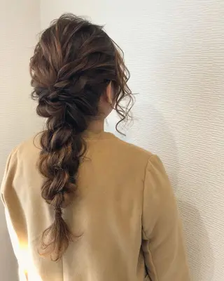 ロング ヘアアレンジ 💚ミヤマ アンナ☘️のヘアスタイル