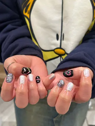 ネイル ꪆৎ平行アーチ ྀི ワカナの眉毛・アイブロウイメージ