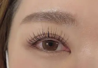 アイブロウ Amaranth 立川所属・エクステ指名No.1 usami✨のマツエク・マツパデザイン