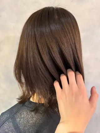 ミディアム カラー soyon 心斎橋店のヘアスタイル