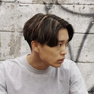 カラー パーマ メンズ メンズパーマのプロ 川野翔太のヘアスタイル