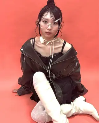 セミロング カラー ヘアアレンジ 似合わせ🎀🫧/ ハイトーン🫧渋谷のヘアスタイル