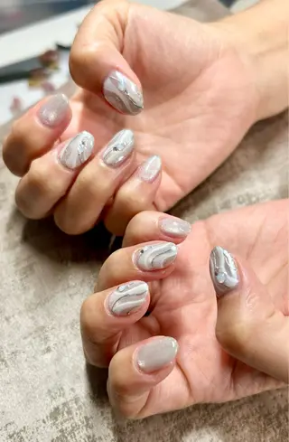 ネイル nailroom HARU.のネイルデザイン