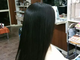 ロング 松原 真輝のヘアスタイル